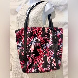 NWOT Tommy Bahama Vibrant Pink and Black Floral Tote with Wristlet